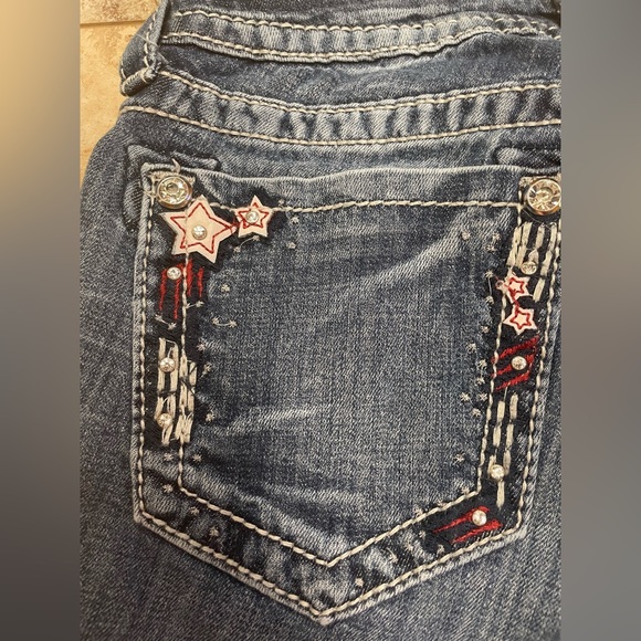 Jean shorts - Picture 3 of 4